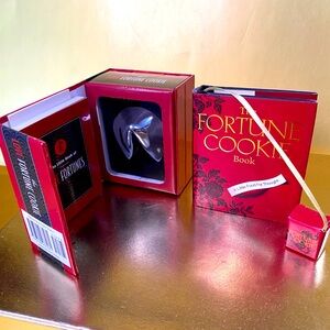 ANTHROPOLOGIE NWT THE LOVE FORTUNE COOKIE & BOOK PLUS AN EXTRA MINI BOOK
